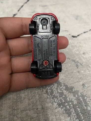 Beden Renk Hot wheels 