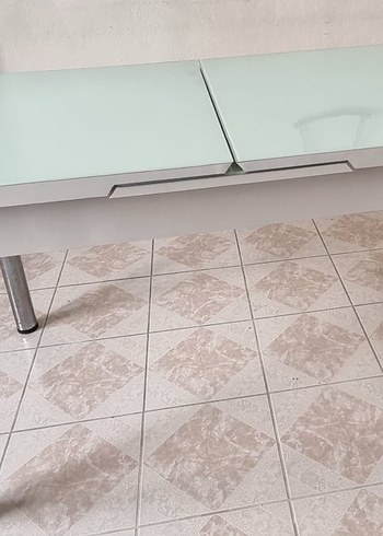 Beden Yemek masası