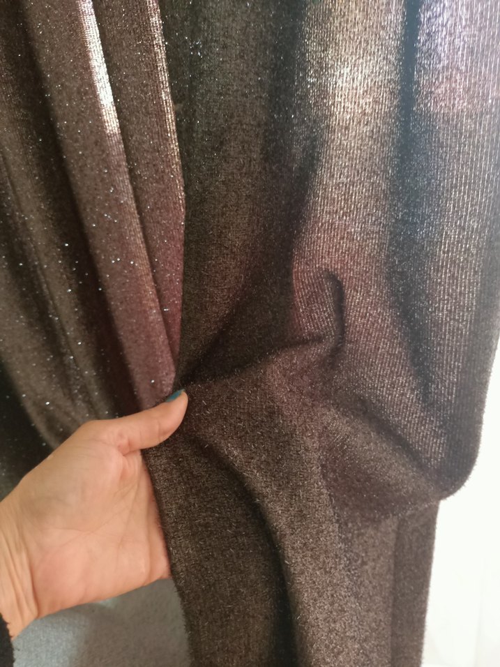 Modern Siyah Fon Perde - Görsel 4