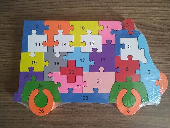 Ahşap Hayvan Figürlü Sayılı ve Harfli Puzzle. 