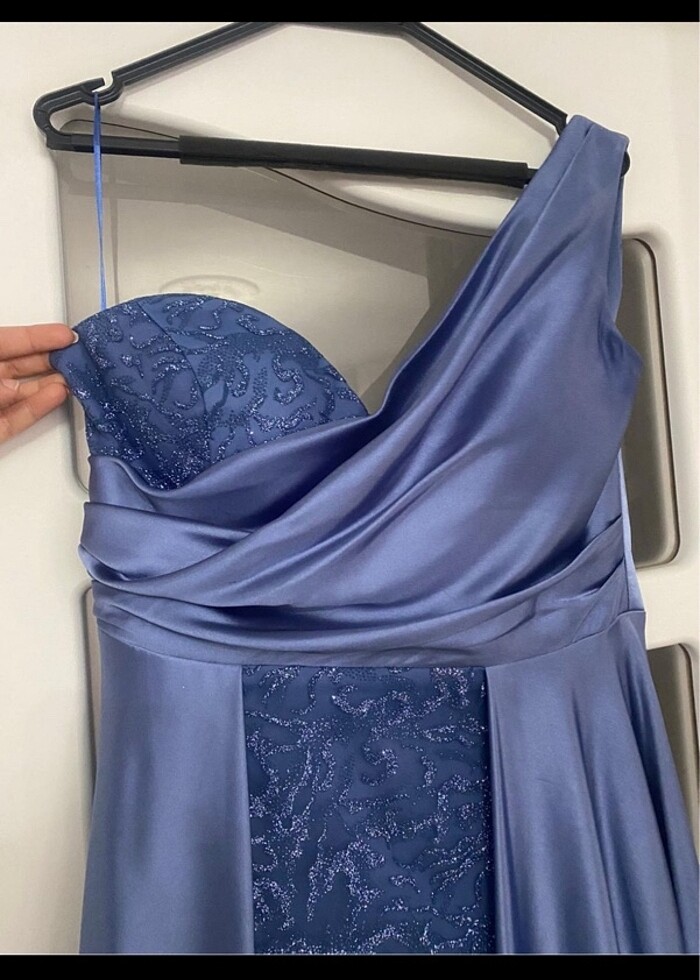 Mavi elbise - Görsel 3