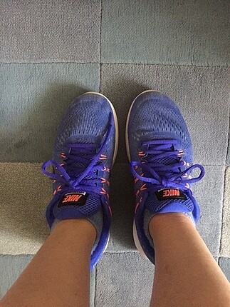 Nike ayakkabi