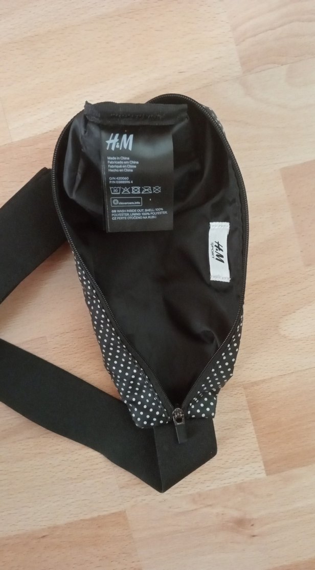 H&M Puantiye Desenli Siyah Bel Çantası - Görsel 5