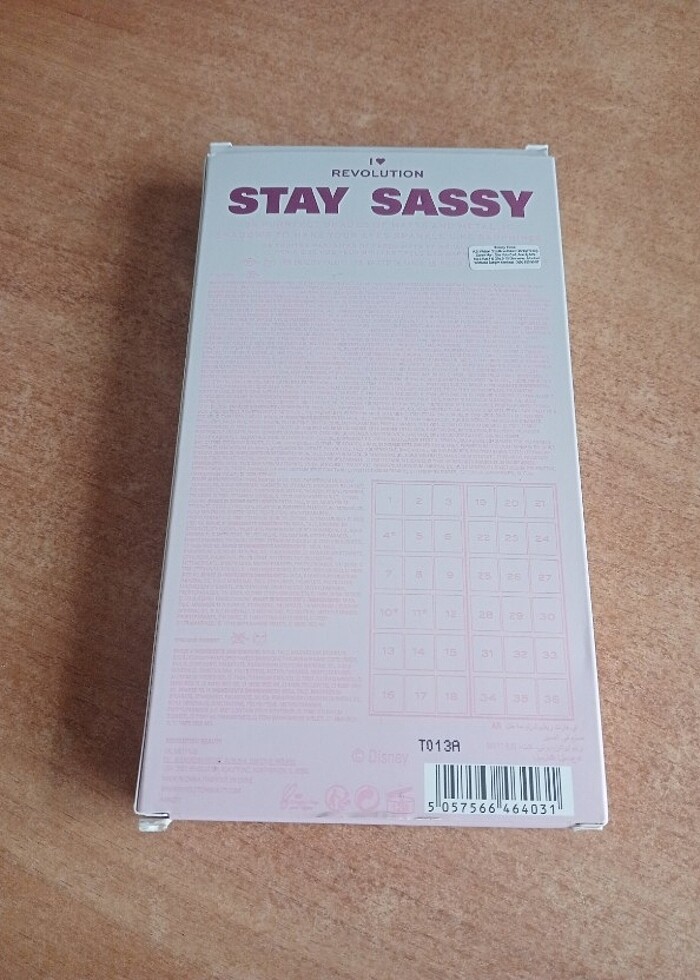 SON FİYATIDIR  I HEART REVOLUTİON DİSNEY STAY SASSY FAR PALETİ - Görsel 3