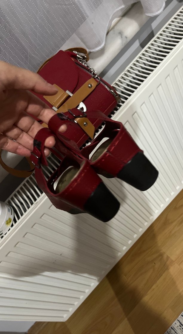 Kırmızı Deri Kadın Dolgu Topuklu Sandalet - Görsel 2