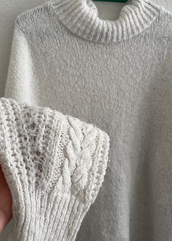 Bohem Tarzı Beyaz Yüksek Yakalı Örgü Kazak - Görsel 2