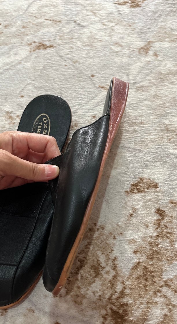 Siyah Erkek Ev Terliği Tokalı - Görsel 3