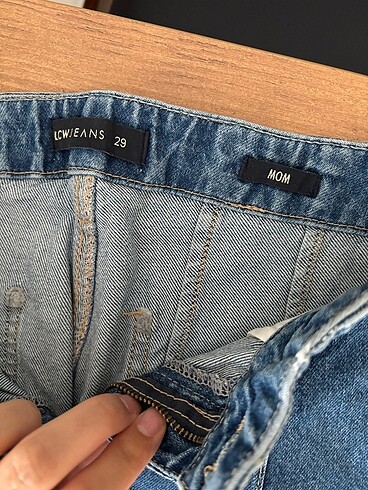 LC Waikiki Mum jean