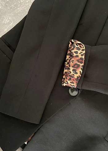 Trendyol & Milla Leopar Desenli Siyah Kadın Blazer Ceket