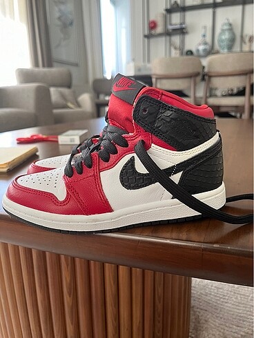Air jordan çocuk ayakkabı yeni