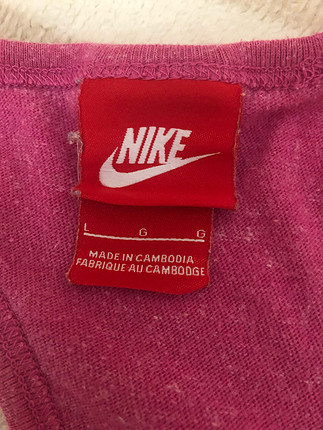 Nike pembe atlet