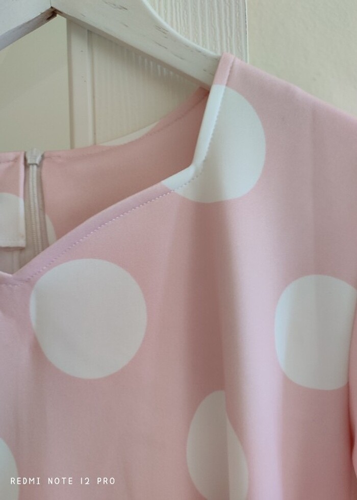 Pembe beyaz puanlı sıfır elbise - Görsel 5