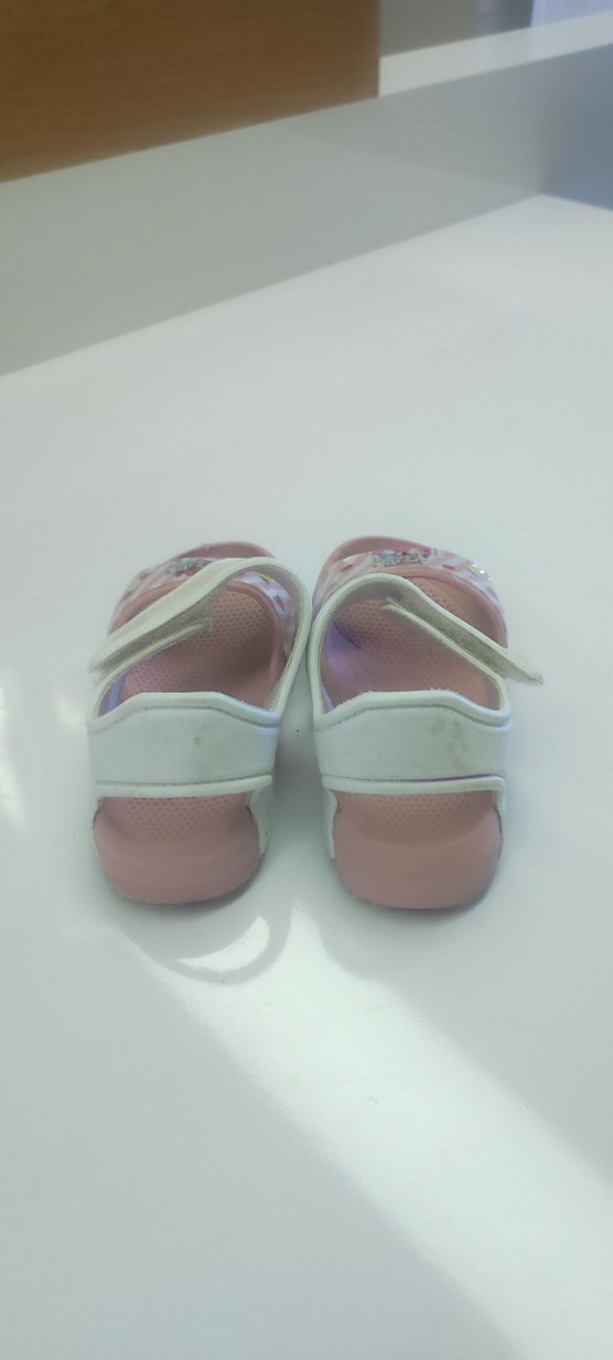 Kız Çocuk Pembe Desenli Cırt Cırtlı Terlik - Görsel 4