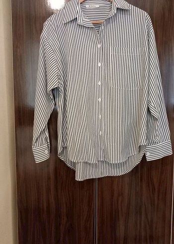 Kadın Gri Beyaz Çizgili Uzun Kollu Gömlek - Görsel 2