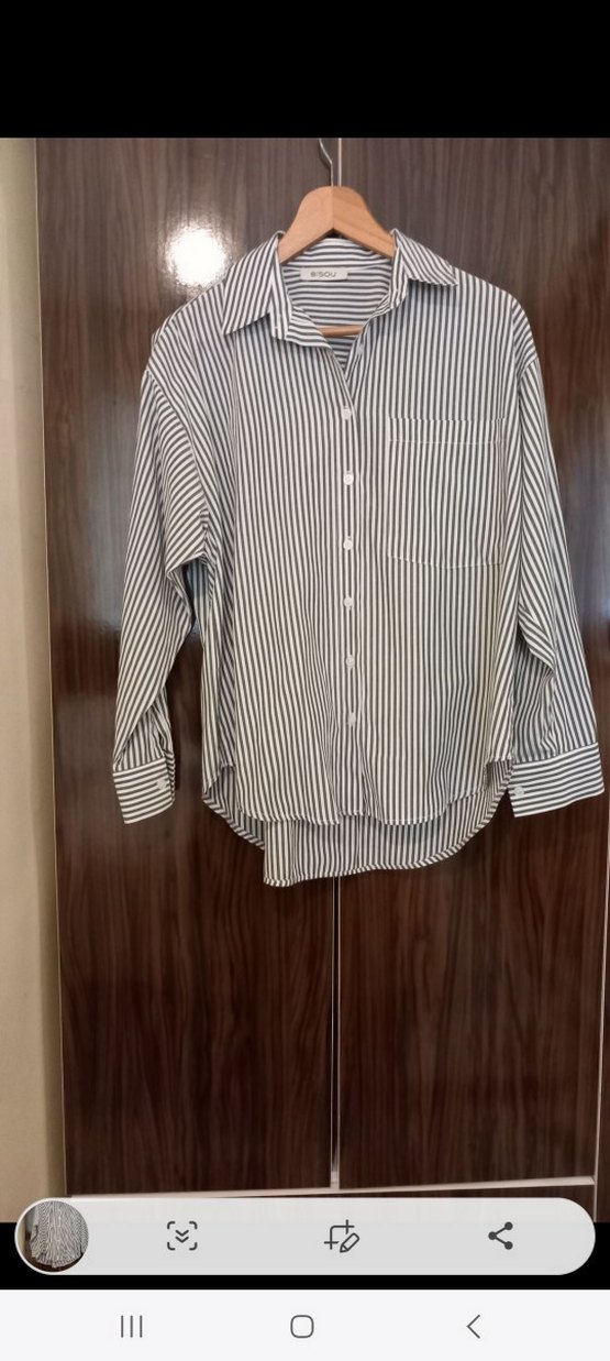 Kadın Gri Beyaz Çizgili Uzun Kollu Gömlek - Görsel 2