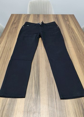 Erkek Siyah Kemerli Denim Pantolon - Görsel 2