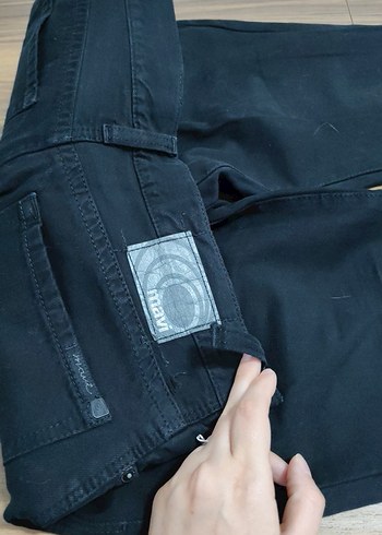 Erkek Siyah Düğmeli Denim Pantolon - Görsel 4