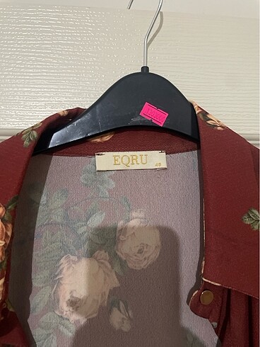 46 Beden Çiçek desenli tunik