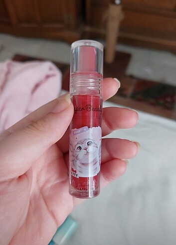 Cappuvini lip gloss