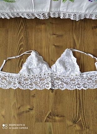 Beyaz bralet