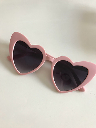 Pembe Kalp Gözlük
