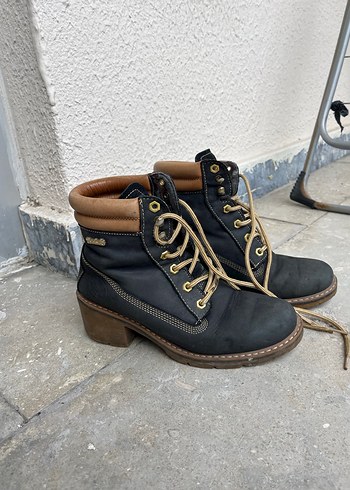 dockers lacivert kadın bot