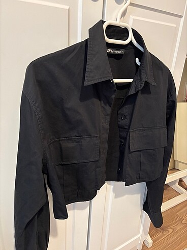 Zara Zara crop siyah poplin gömlek