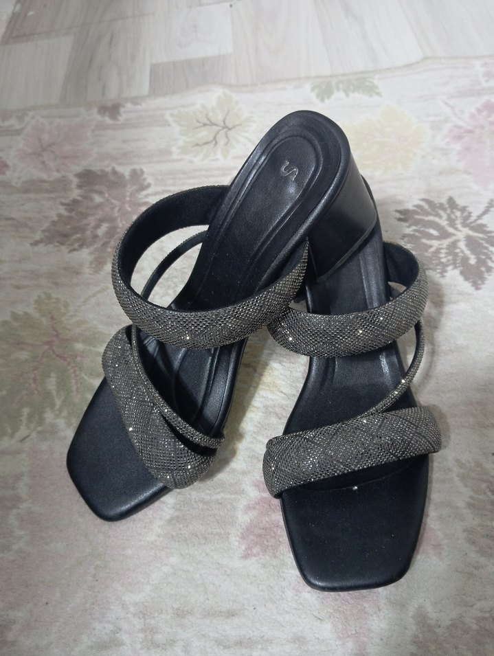 Gri abiye kaymaz taban abiye terlik - Görsel 4