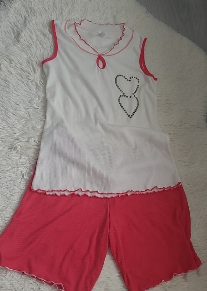 Şortlu pijama takımı - Görsel 2