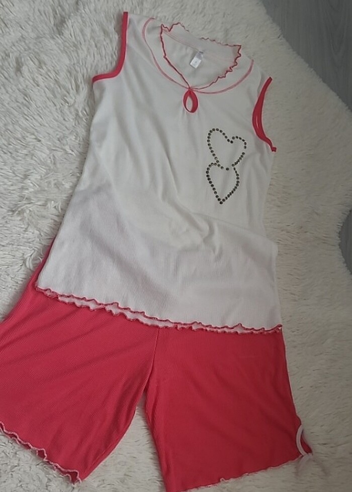 Şortlu pijama takımı - Görsel 4