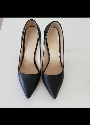 Stiletto