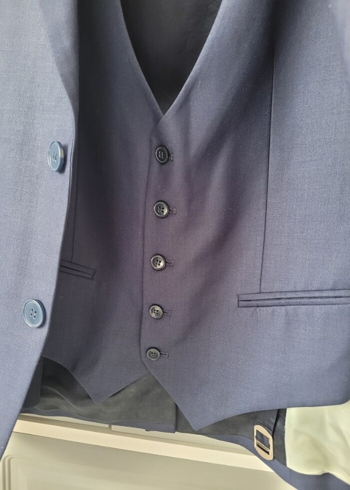 Yelekli takım elbise/damatlık - Görsel 4