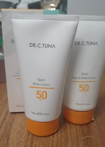 DR.C.TUNA SPF 50 Güneş Vücut Losyonu 150ml