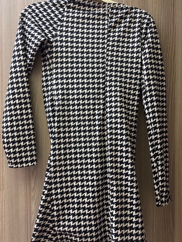 V Yaka Uzun Kollu Kadın Triko Elbise - Görsel 3