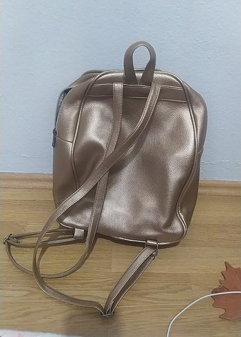 Kahverengi Deri Kadın Sırt Çantası - Görsel 5