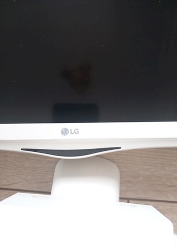 Beyaz LG televizyon - Görsel 7