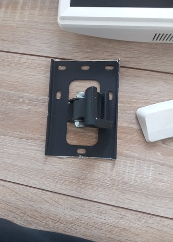 Beyaz LG televizyon - Görsel 5