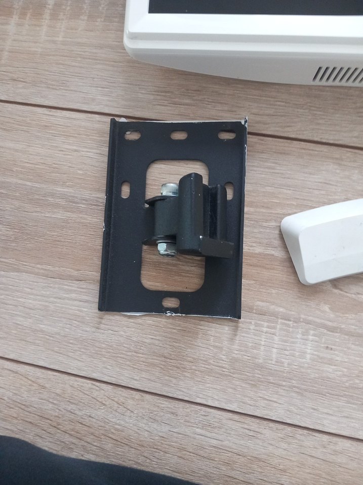 Beyaz LG televizyon - Görsel 5