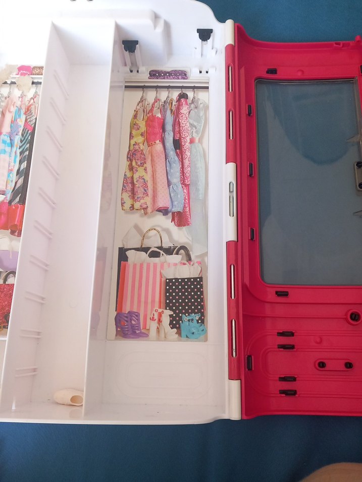 Pembe Barbie Temalı Çocuk Gardırop - Görsel 4