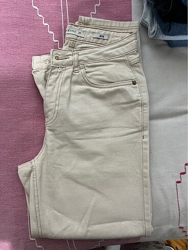 mom jeans