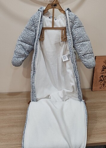 3 Ay Beden gri Renk H&m astronot bebek montu 2-6 ay