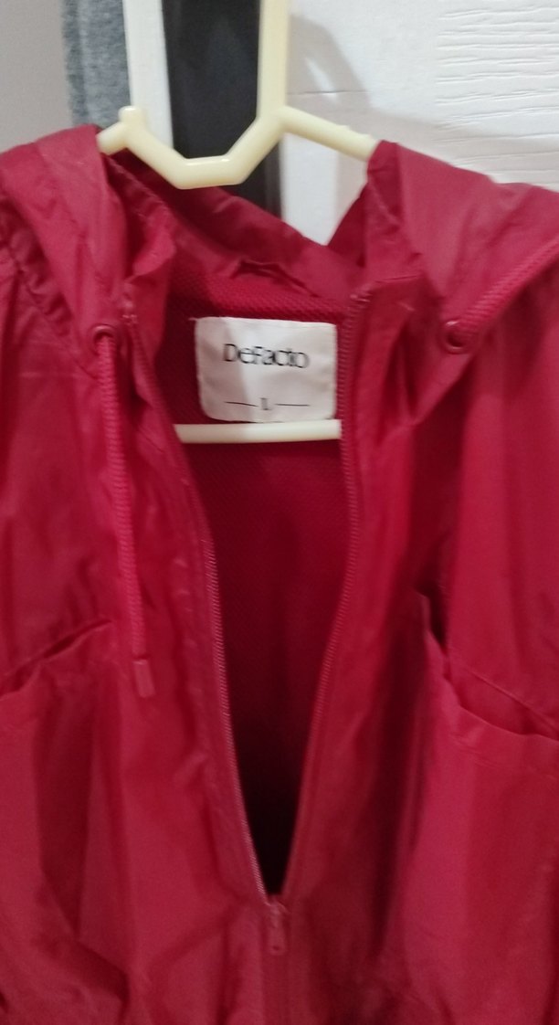 Kırmızı Fermuarlı Kadın Ceket - Görsel 2