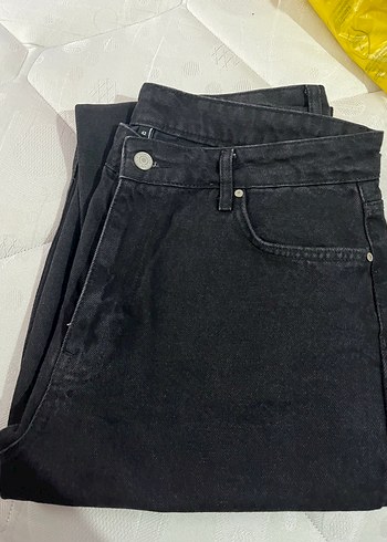 Trendyol & Milla Koyu Siyah Denim Jean