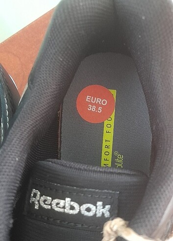 38,5 Beden siyah Renk Reebok spor ayakkabı 38.5