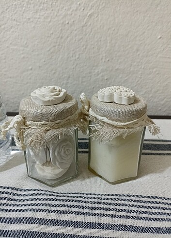 Mum ve kokulu taş