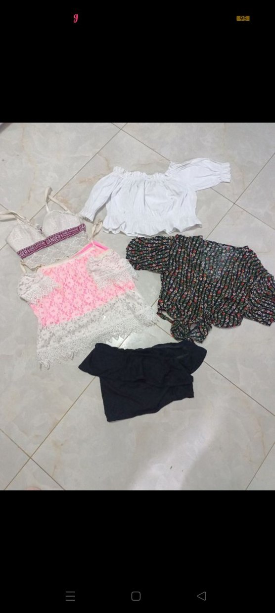 Dantel Detaylı Beyaz Mini Bluz - Görsel 2