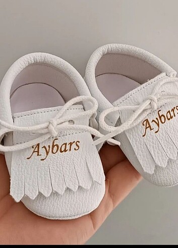 Bebek ayakkabısı 