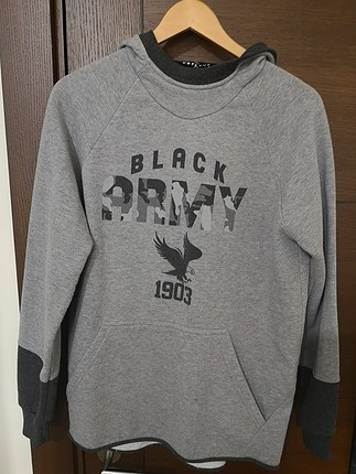 sweatshirt kapşonlu