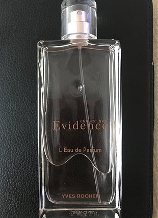 Yves rocher parfüm.