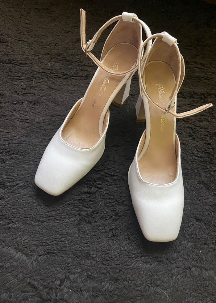 40 numara beyaz ayakkabı - Görsel 2